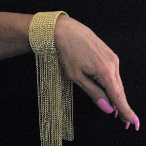 CHAIN  CUFF BRACELET (goldtone)
